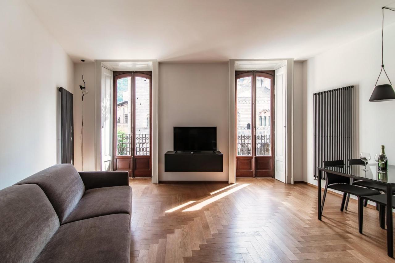 Dome'S Magic - The House Of Travelers Apartment Como Exterior photo