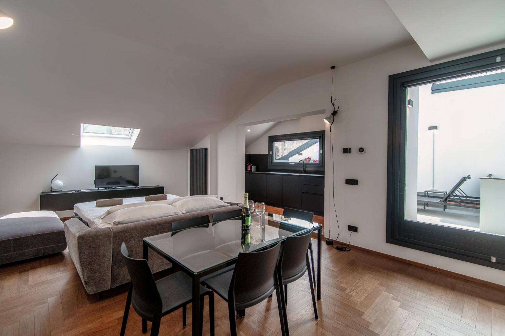 Dome'S Magic - The House Of Travelers Apartment Como Exterior photo