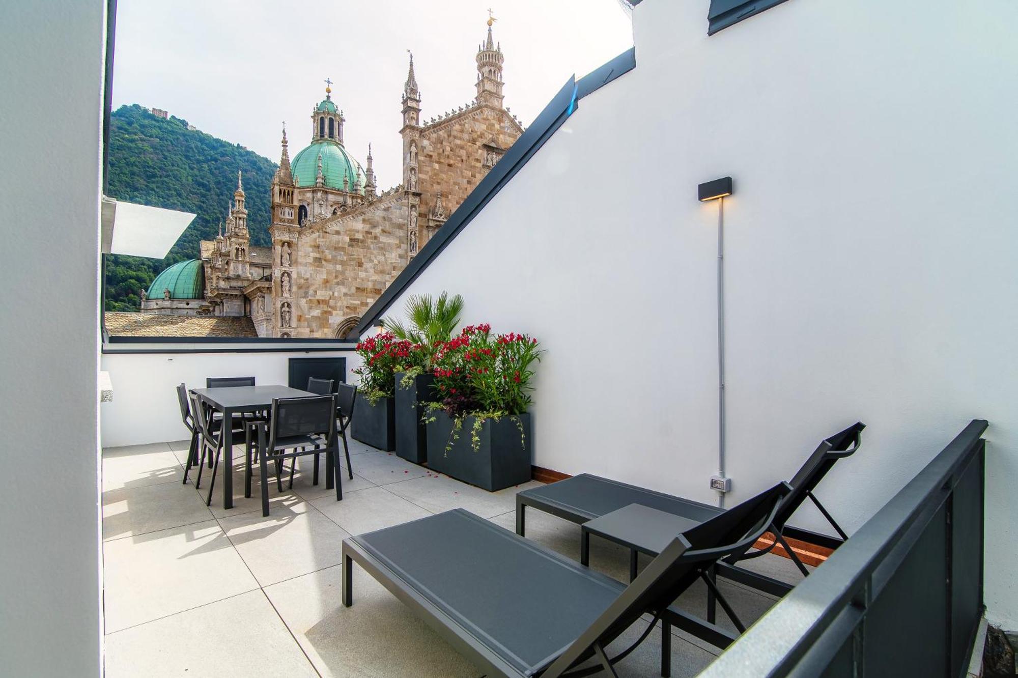 Dome'S Magic - The House Of Travelers Apartment Como Exterior photo